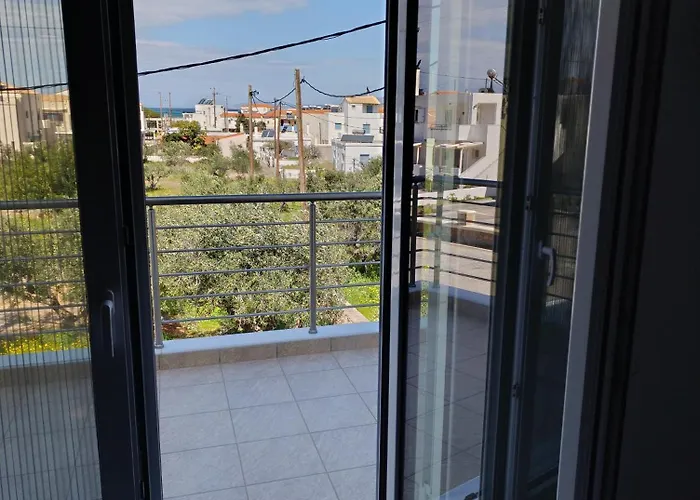 Niko's 2 Apartment *